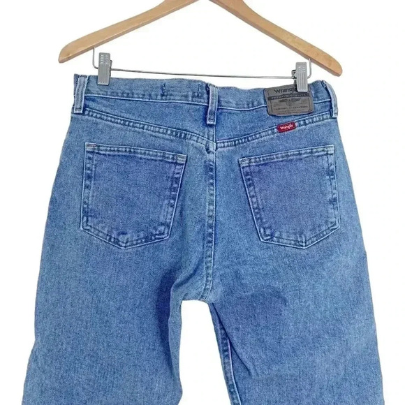 Wrangler Medium Wash Regular Fit Straight Leg Jeans Light Wash Mid Rise 32 x 30 - Picture 4 of 7